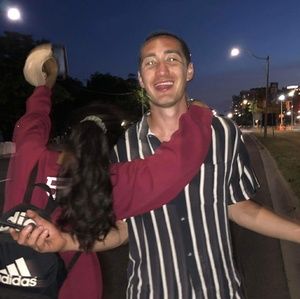 Meet your Posher, Alex